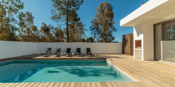 Proyectos de Arquitectura en Girona · Proyectos de piscinas